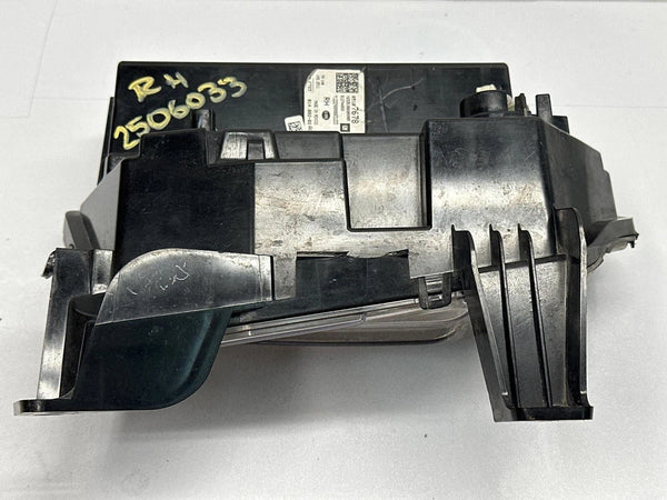 22 23 CHEVROLET EQUINOX FOG LAMP DRIVING LAMP FRONT RIGHT SIDE ASSY OEM 23386455
