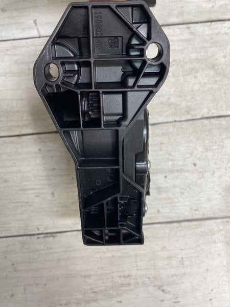Chevrolet Cruze accelerator pedal 2018 pedal 1.4L gas assembly OEM 13466235