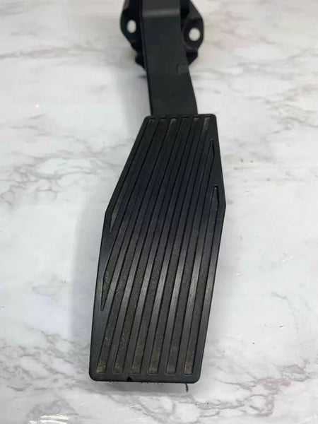18 19 20 21 22 23 CHEVROLET EQUINOX PEDAL DEL ACELERADOR CONJUNTO DE PEDAL OEM 1.5L 84176076