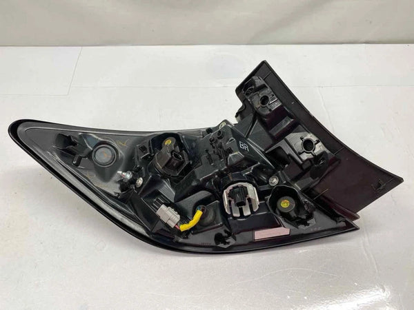 2019 TO 2024 TOYOTA COROLLA TAIL LIGHT RIGHT SIDE QUARTER PANEL 8155112D30 HATCHBACK