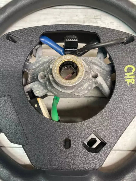Volante Toyota CHR de 19 a 22 fabricado na Turquia OEM preto assy 45100F4010C1