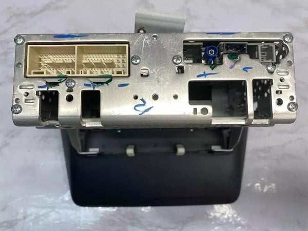RECEPTOR DE RADIO AM FM CON PANTALLA KIA FORTE 19 20 21 SED US OEM 96160M7070WK VER FOTOS