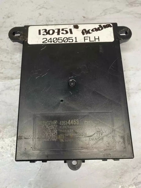 GMC ACADIA 2021 - CAJA DE CONTROL DEL CHASIS - MÓDULO DE CONTROL DEL CHASIS - CONJUNTO OEM 13534453