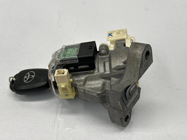 2013 TO 2018 TOYOTA RAV-4 IGNITION SWITCH CONVENTIONAL VIN F 8445012320 WITH KEY