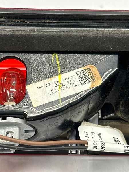 2019 TO 23 CHEVROLET SILVERADO 1500 PICKUP 3RD BRAKE LIGHT AVOIDANCE LAMP ASSY OEM