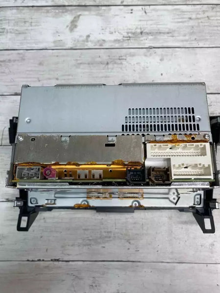 Nissan Rogue radio am fm 18 19 20 display screen & receiver assy OEM 2591A8FM0C