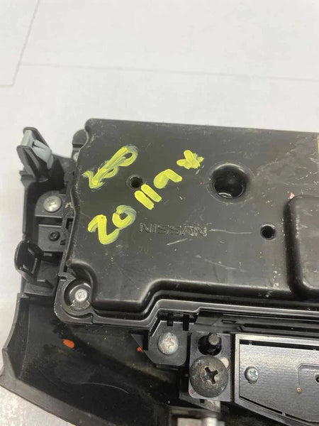 2017 TO 2022 NISSAN ROGUE SPORT CLIMATE CONTROL HVAC PANEL W/DUAL OEM 275006MA0A
