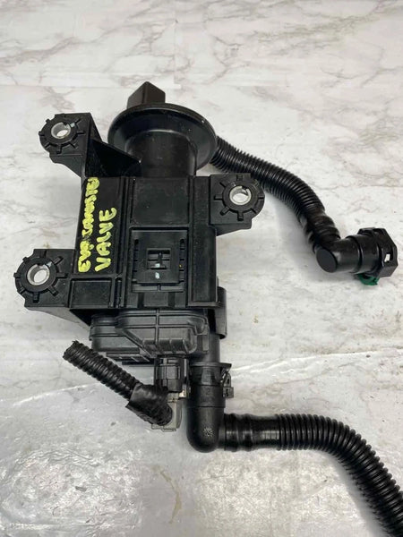 20 TO 24 TOYOTA COROLLA EVAPORATOR CANISTER OEM 90910AF006 EVAPOR CANISTER VALVE