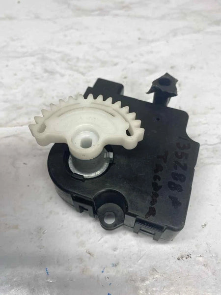 2020 TOYOTA TACOMA AIR FLAP MOTOR HVAC AC MOTOR ACTUATOR ASSEMBLY OEM 52425029