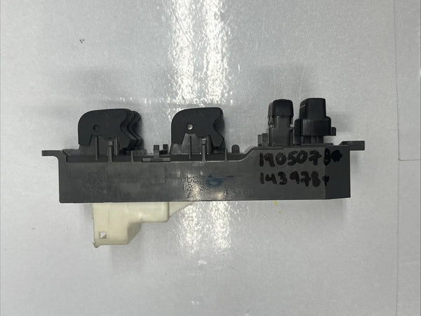 2014 TO 2019 TOYOTA COROLLA MASTER SWITCH DRIVER SIDE DOOR ASSY OEM SWITCH 848200R040