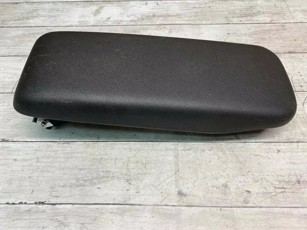 21 22 23 CHEVROLET TRAIL BLAZER ARMREST CENTER CONSOLE BLACK OEM 42732552