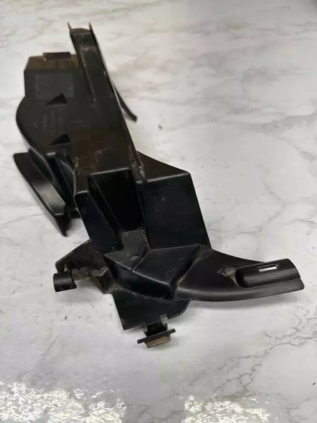 17 18 19 MERCEDES CLA250 REJILLA DE PARACHOQUES DELANTERO DEFLECTOR DE AIRE LADO IZQUIERDO OEM 1178880100