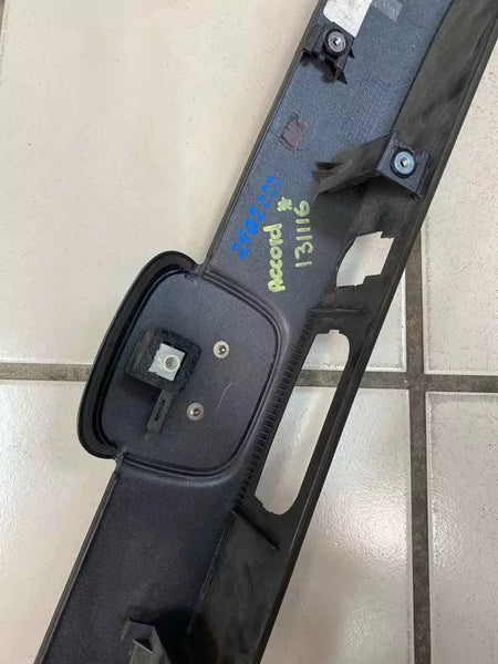 Emblema trasero para matrícula trasera Honda Accord 2018-2020 OEM 74890TVAAA0