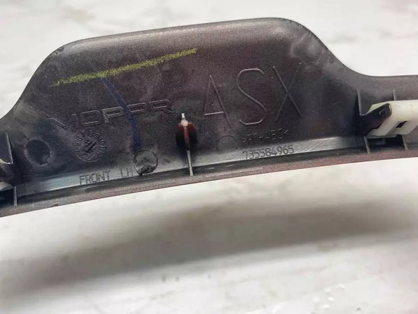 15 16 17 18 JEEP RENEGADE CUBIERTA DE MOLDURA DE ALTAVOZ BISEL DELANTERO IZQUIERDO OEM 735584965