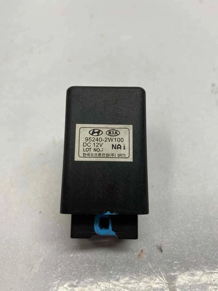 2018 HYUNDAI SANTA FE BRAKE STOP SIGNAL RELAY CONTROL UNIT MODULE OEM 952402W100
