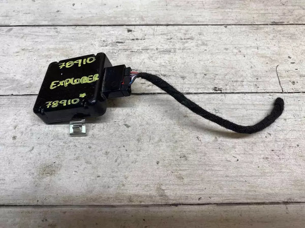 2015 FORD EXPLORER GPS ANTENNA CONTROL MODULE ANTENNA GPS UNIT OEM DB5T19H464AD