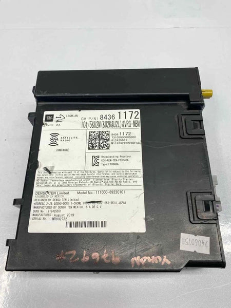 2018 TO 2020 GMC YUKON RADIO AM FM RADIO RECEIVER CONTROL UNIT ASSY OEM 84361172