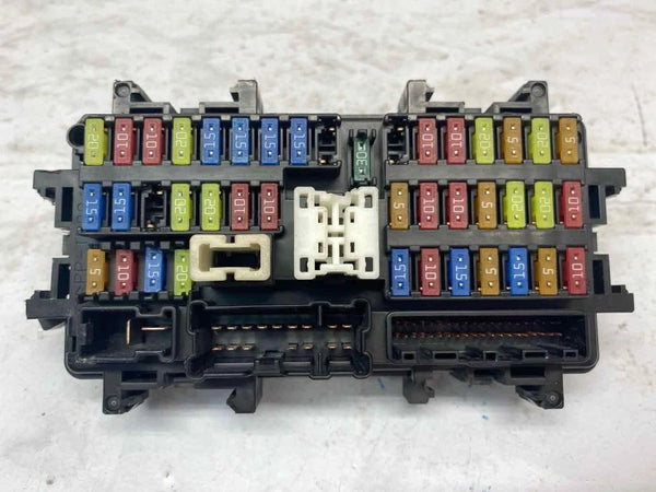 2014 INFINITI Q50 JUNCTION BOX CABIN FUSE RELAY BLOCK ASSEMBLY OEM 252307990A