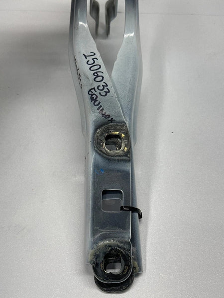 2018 TO 2024 CHEVY EQUINOX HOOD HINGE FRONT ASSY SIDE OEM 84054683 140X WHITE