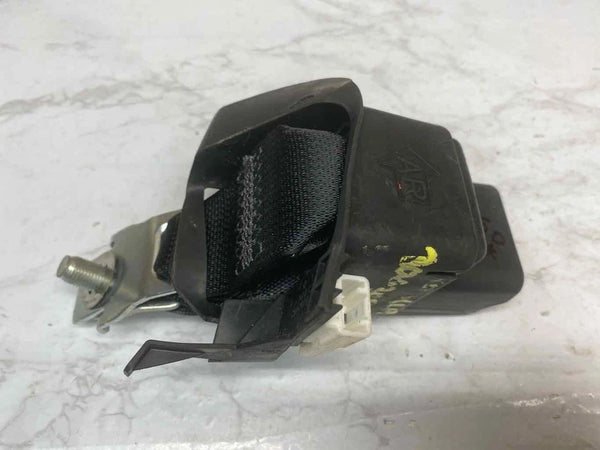 2020 TOYOTA COROLLA SEAT BELT REAR MIDDLE CENTER BUCKLE ASSEMBLY OEM 1152542