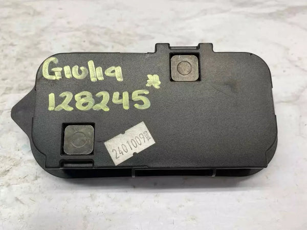 Conjunto de receptor de antena de entrada sin llave para Alfa Romeo Giulia 2020 OEM 68051315AB