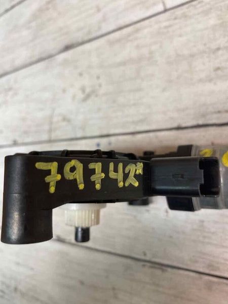 2020 2022 NISSAN SENTRA RH FRONT RIGHT POWER WINDOW MOTOR ASSY OEM 807306RR0A