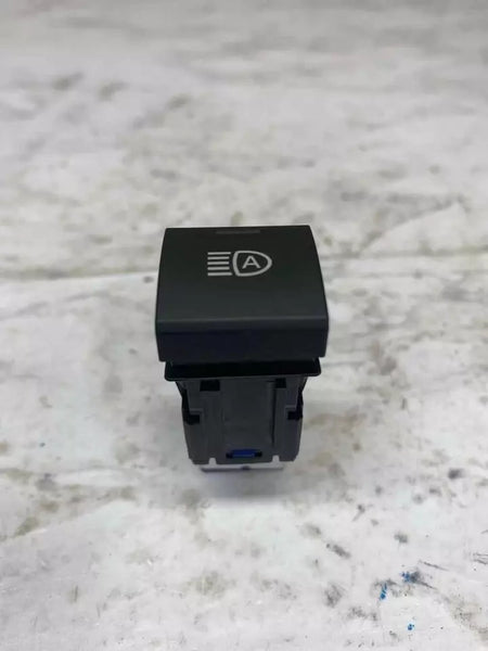 2020 TOYOTA COROLLA DASH SWITCH AUTO HEADLIGHT SWITCH ASSEMBLY OEM 2225F981