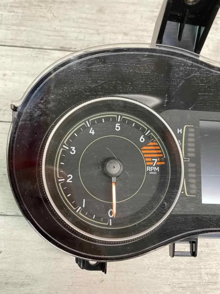 Jeep Cherokee cluster speedometer 2019 mph 2.4L 3.5" screen 68379607AG 50k miles