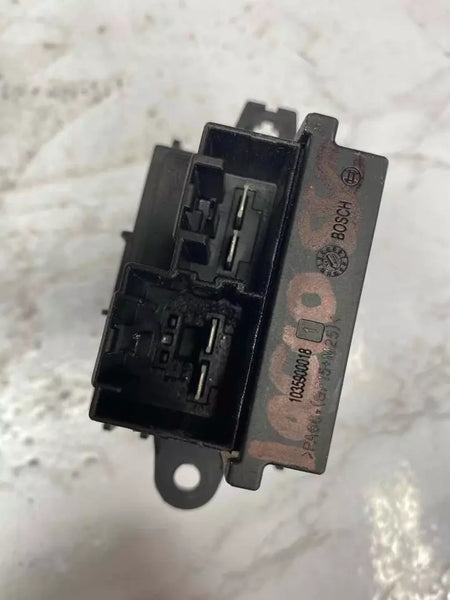 2016 BUICK LACROSSE BLOWER MOTOR RESISTOR HVAC AC HEATER ASSEMBLY OEM 13598091