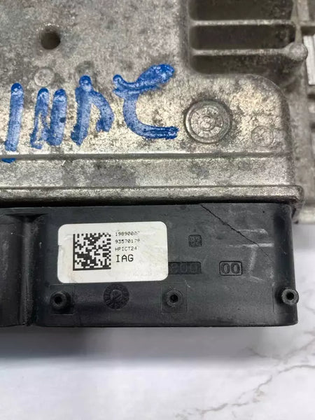 19 20 21 22 23 UNIDADE DE CONTROLE DO MOTOR KIA FORTE ECU ECM 2.0L SEDAN OEM 391992E036 TEM UM AMASSADO