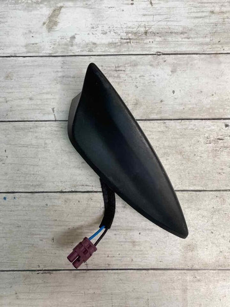 Chevy Cruze radio antenna fm 17 19 roof shark fin black textured OEM 23370701