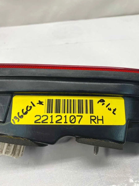 2019 TO 2022 HONDA PILOT TAIL LIGHT RIGHT SIDE LIFTGATE MOUNTED ASSY OEM 34150TG7A11