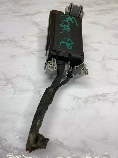 18 19 20 21 CHEVROLET EQUINOX CAJA DE CONEXIONES FUSIBLE RELÉ CONJUNTO TRASERO OEM 22923945