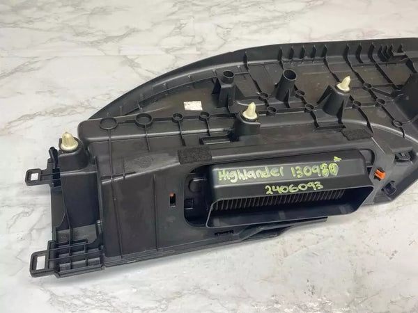 20 21 22 23 24 TOYOTA HIGHLANDER PLACA DE PROTECCIÓN DE UMBRAL DE PUERTA TRASERA DERECHA OEM 679170E090