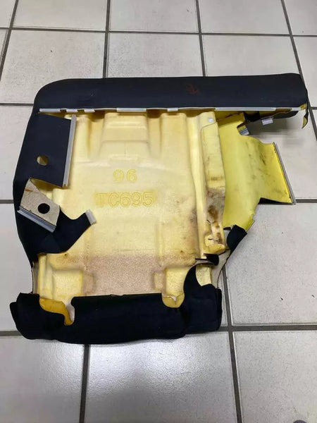 LEXUS NX300 2019 COJÍN SUPERIOR DEL ASIENTO TRASERO LADO IZQUIERDO CUERO ROJO/NEGRO OEM F SPORT
