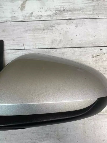 Hyundai Elantra door mirror 17 20 left side silver Y8 blind spot OEM 87610F3020