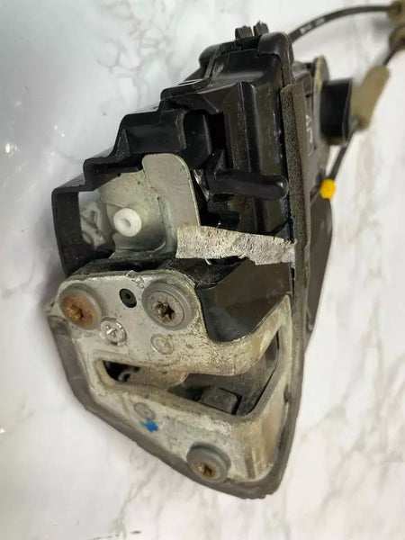 2007 TO 2017 TOYOTA CAMRY DOOR LOCK LOCK LATCH ACTUATOR REAR RIGHT ASSY OEM 6905033120