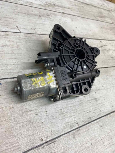 2020 2022 NISSAN SENTRA RH FRONT RIGHT POWER WINDOW MOTOR ASSY OEM 807306RR0A