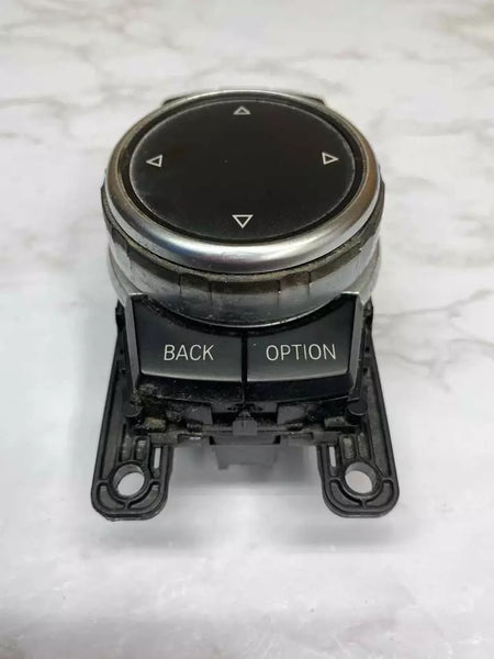 BMW 640I 2016 - RADIO AM FM - INTERRUPTOR TÁCTIL - CONTROLADOR - CONJUNTO OEM 6582935073102