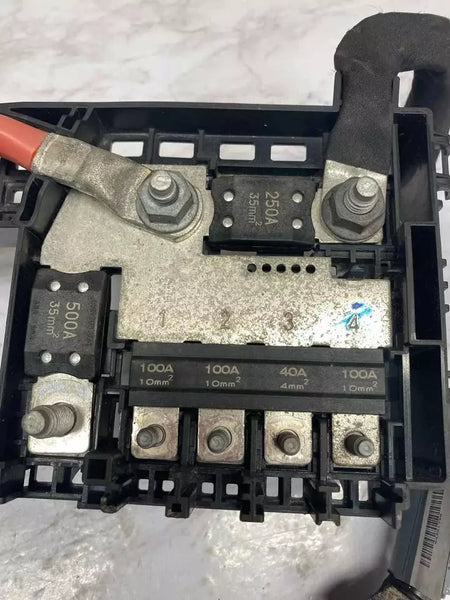 18 19 20 21 22 23 CHEVROLET EQUINOX BATERIA FUSÍVEL RELÉ BLOCO CAIXA ASSY OEM 84237808