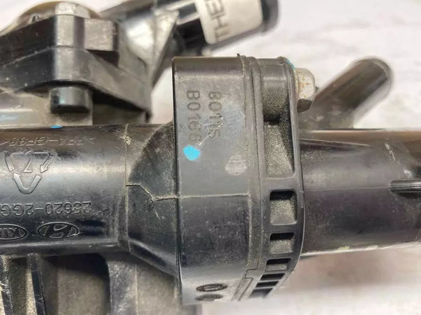 Conjunto de carcasa del termostato para Hyundai Santa Fe 2018 OEM 256302GGA0 256202GGA0
