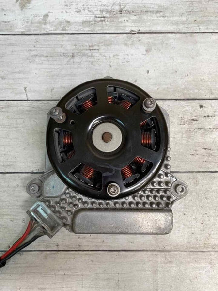 BMW 328 electric cooling fan 2014 2018 fan motor 600 watt assy OEM 861631701