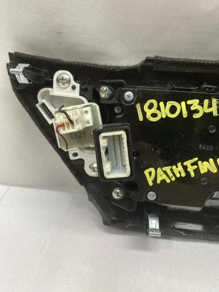 2013 TO 2016 NISSAN PATHFINDER RADIO AM FM SCREEN CONTROLLER OEM 3KA0A210250 283953KA0A