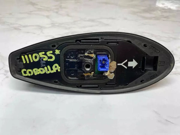ANTENA DE RADIO FM PARA TOYOTA COROLLA 2020 CON TECHO DE ALETÓN DE TIBURÓN NEGRO TEXTURIZADO OEM 8676002020