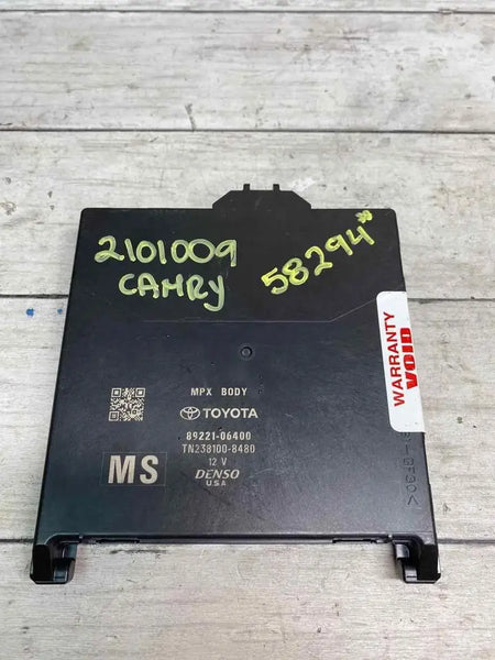 Toyota Camry body control 20 23 bcm mpx multinetwork unit OEM assy 8922106400