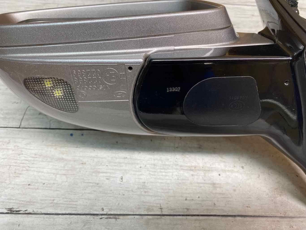 DOOR MIRROR HYUNDAI GENESIS 2009 2014 SEDAN LEFT SILVER COLOR OEM 876103MDD0