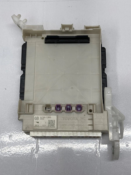 2020 TOYOTA COROLLA JUNCTION BOX FUSE RELAY BLOCK CABIN ASSEMBLY OEM 8273012N90