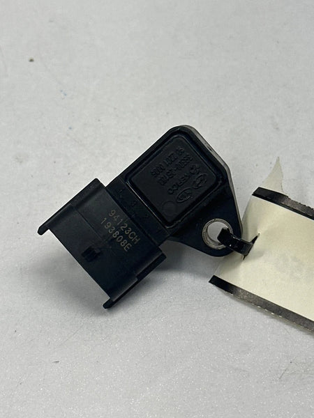 2019 2020 HYUNDAI ELANTRA MAP SENSOR MANIFOLD PRESSURE SENSOR OEM 393002B100