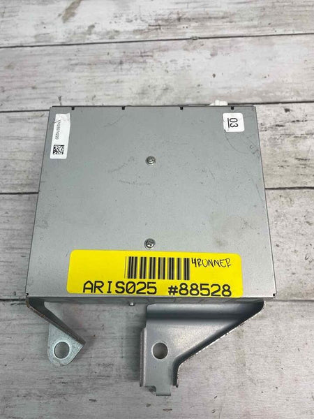 Toyota 4Runner seat control module 2012 chassis control unit OEM 12428074220