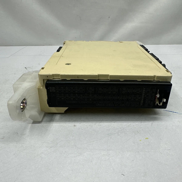 2021 TOYOTA COROLLA JUNCTION BOX FUSE RELAY BLOCK BOX ASSEMBLY OEM 8273002N10
